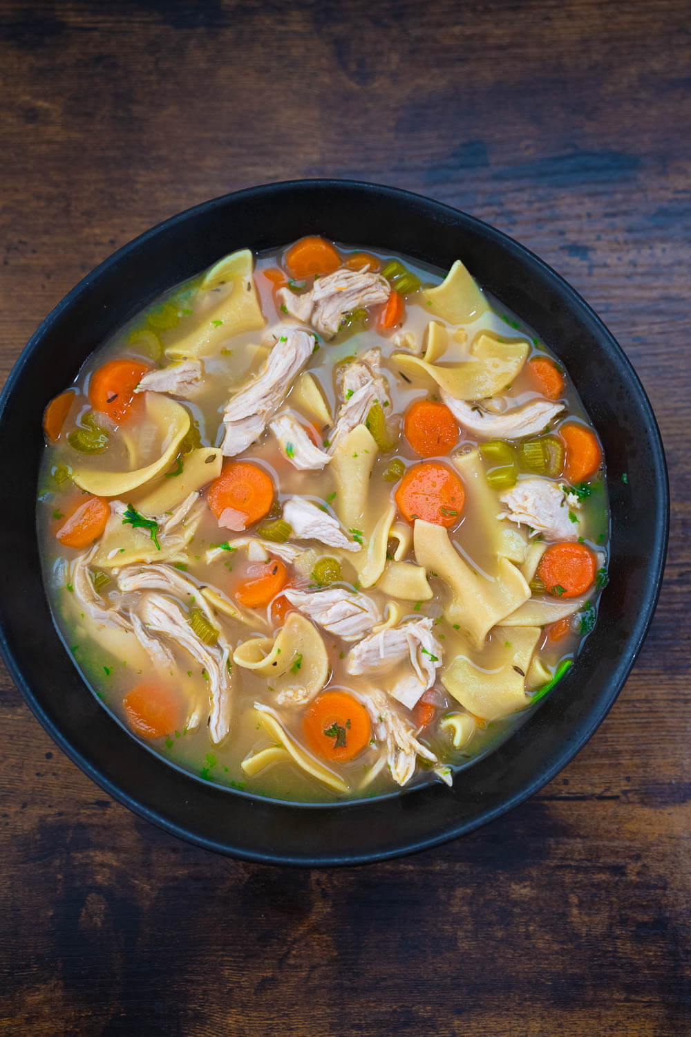 easy chicken soup with egg noodles