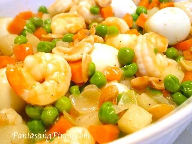 shrimp with quail eggs and green peas recipe