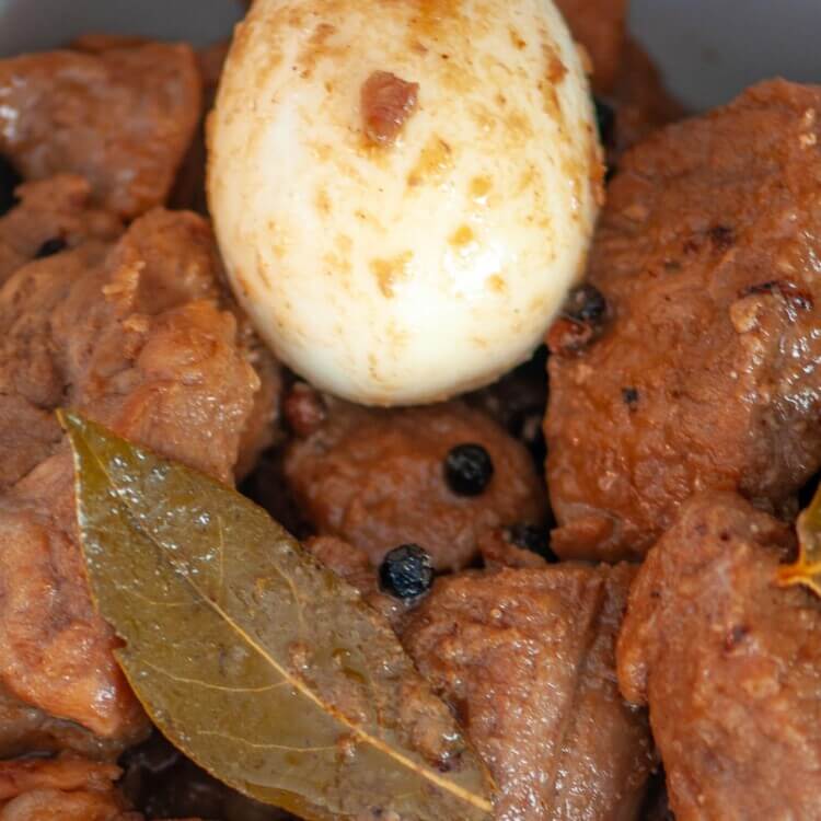 adobo with egg
