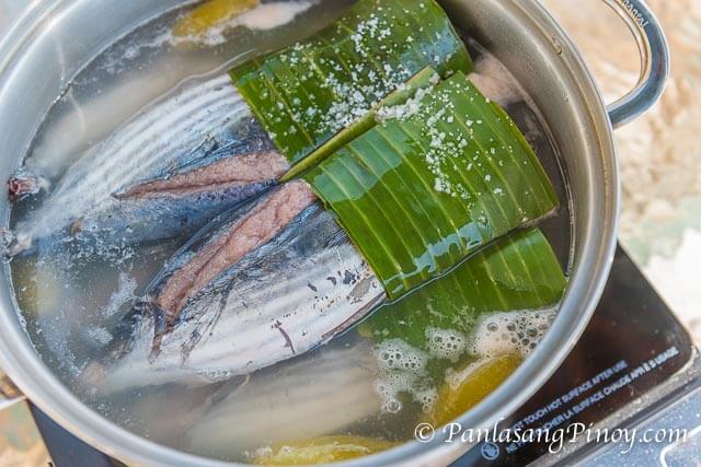 Sinaing na Tulingan Cooking in Pot