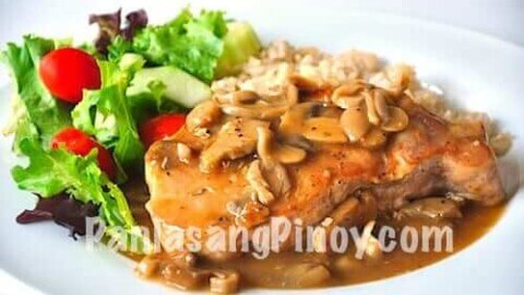 Slow Cook Pork Chop With Mushroom Gravy