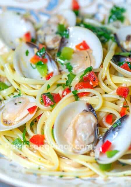 linguine pasta with clams