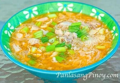 https://panlasangpinoy.com/wp-content/uploads/2014/06/chicken-and-miswa-soup-2-500x345.jpg