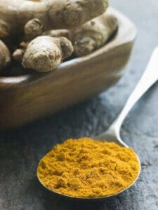 what is curcumin