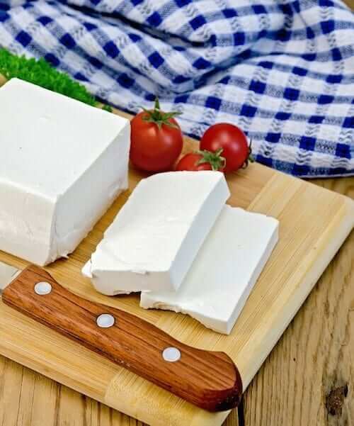 difference-between-feta-cheese-and-goat-cheese