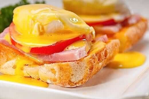 How to Make Eggs Benedict - Panlasang Pinoy