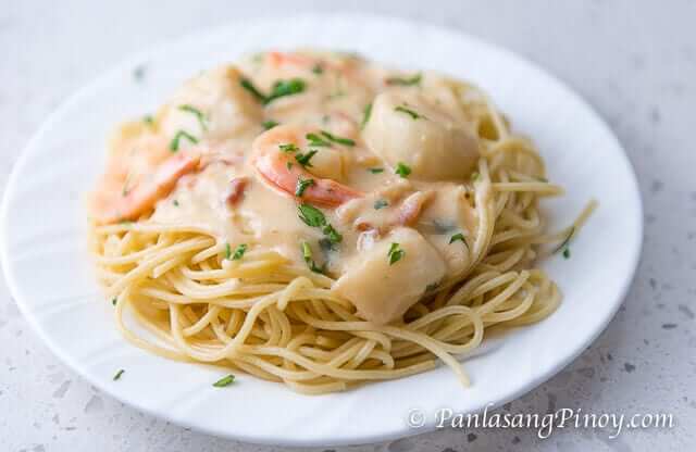 seafood shrimp alfredo with scallops pasta recipe