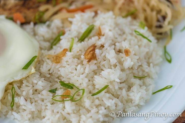 Sinangag fried rice with toasted garlic and chopped scallions