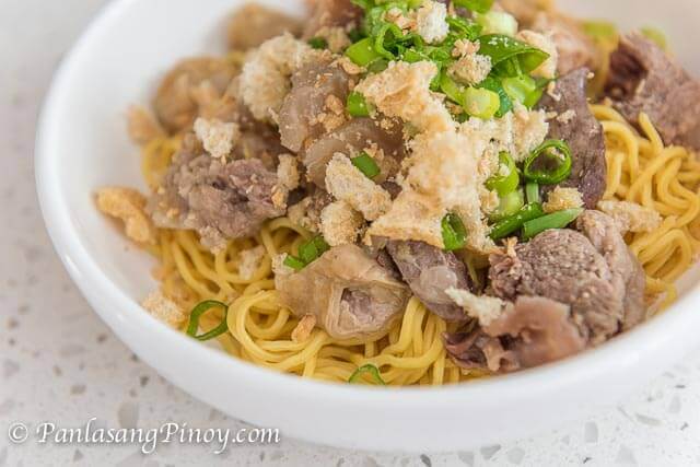 ingredients for filipino beef batchoy noodle soup