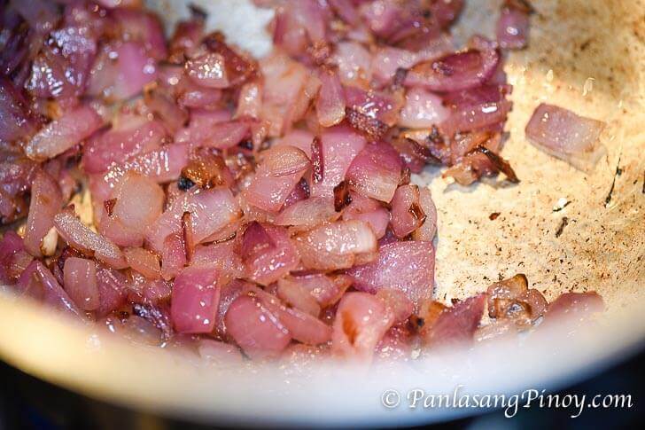 How to Caramelize Onions