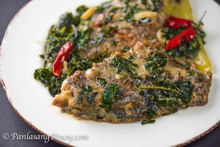 Tilapia frita en Leche de Coco