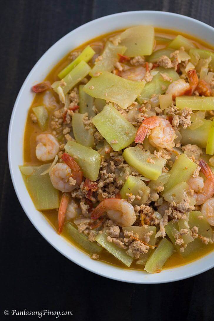 Sauteed Bottle Gourd with Ground Pork and Shrimp Recipe