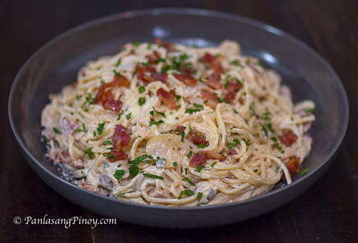 Filipino Style Creamy Bacon and Mushroom Carbonara - Panlasang Pinoy