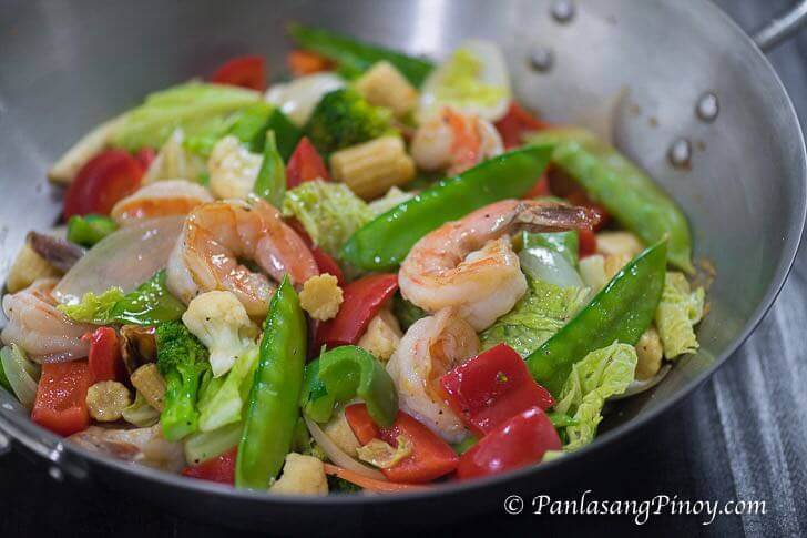 Chop Suey with Tofu and Shiitake Mushrooms - Kawaling Pinoy