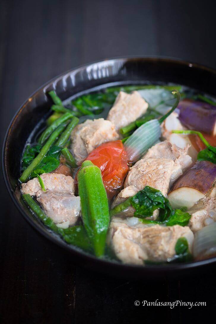 لحم الخنزير sinigang