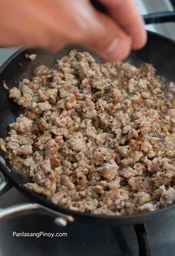 Season ground pork filling - Lumpia