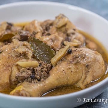 chicken and liver adobo