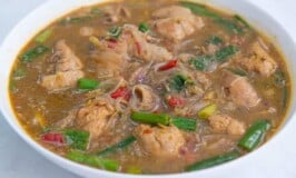 Spicy Sotanghon Chicken Soup