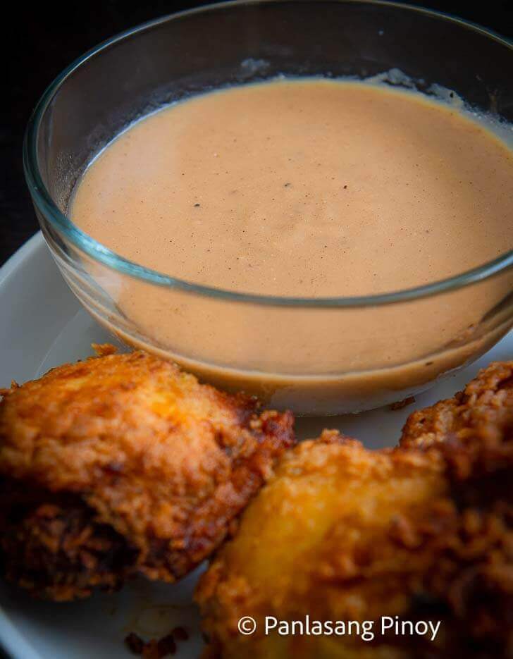 How to Make Chicken Gravy with Drippings?