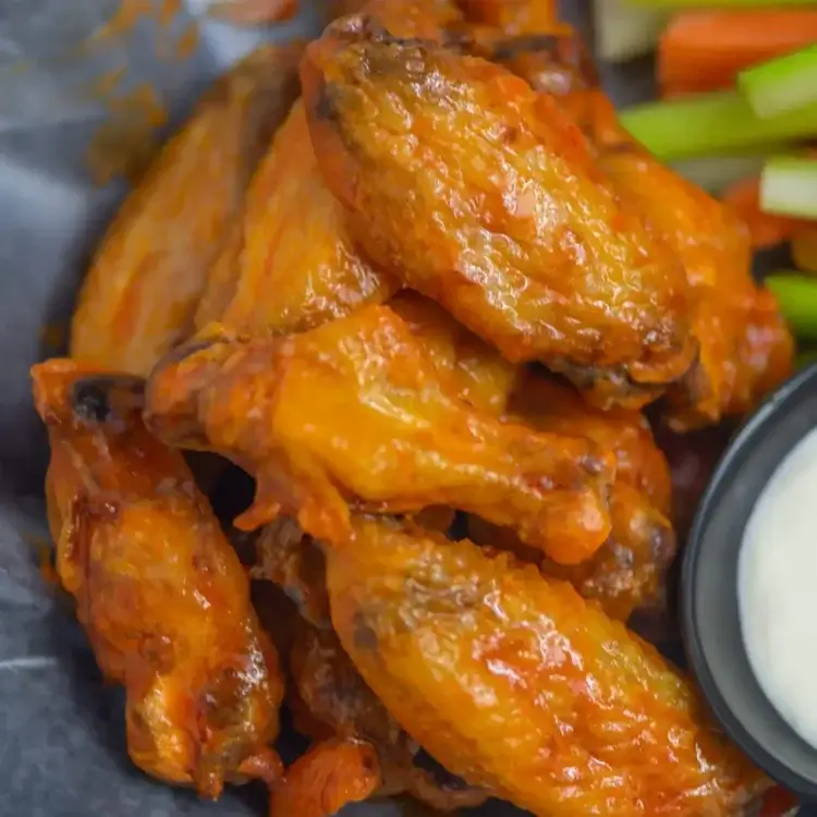How to Cook Buffalo Chicken Wings Recipe