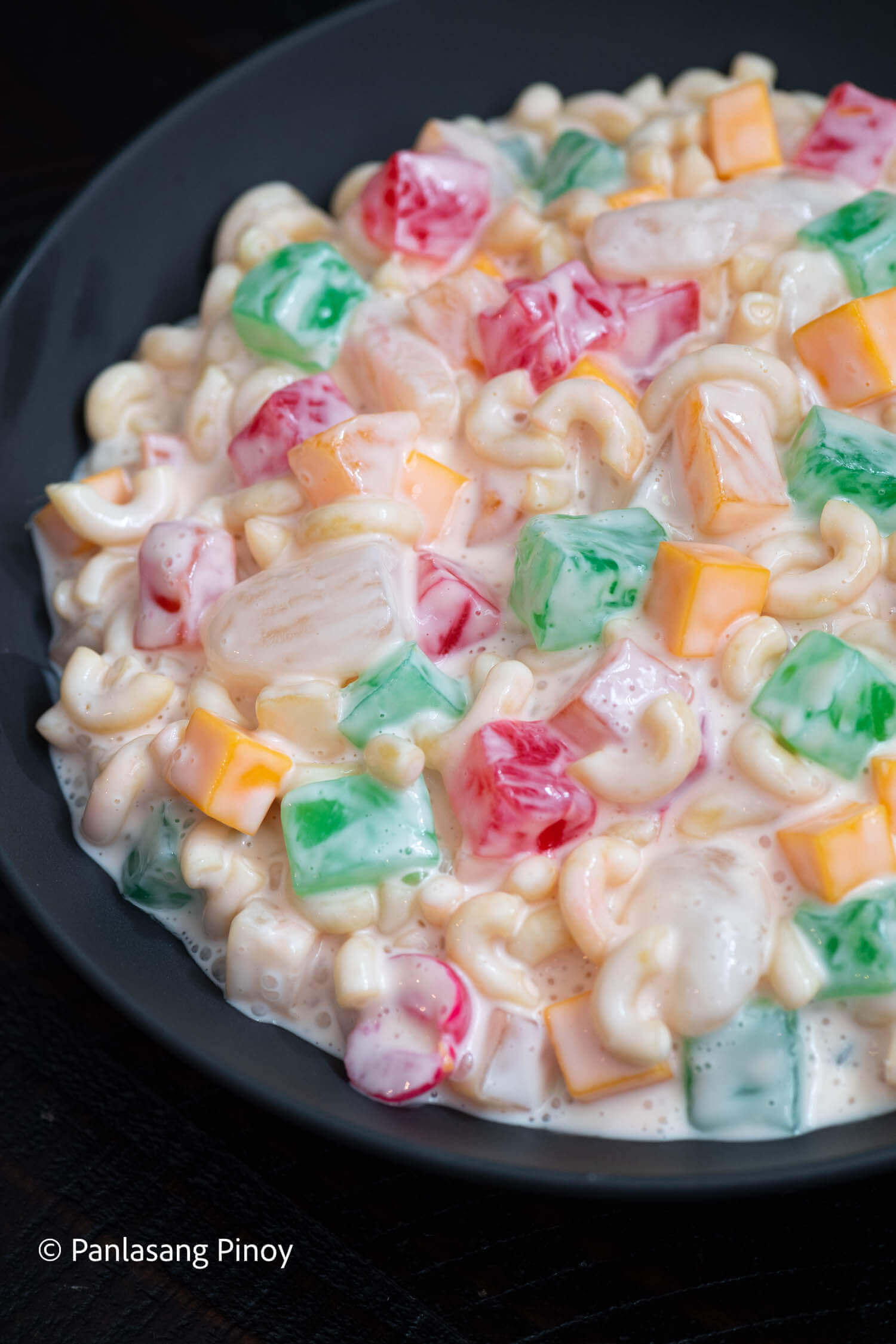 How to Make Macaroni Salad for the Holidays