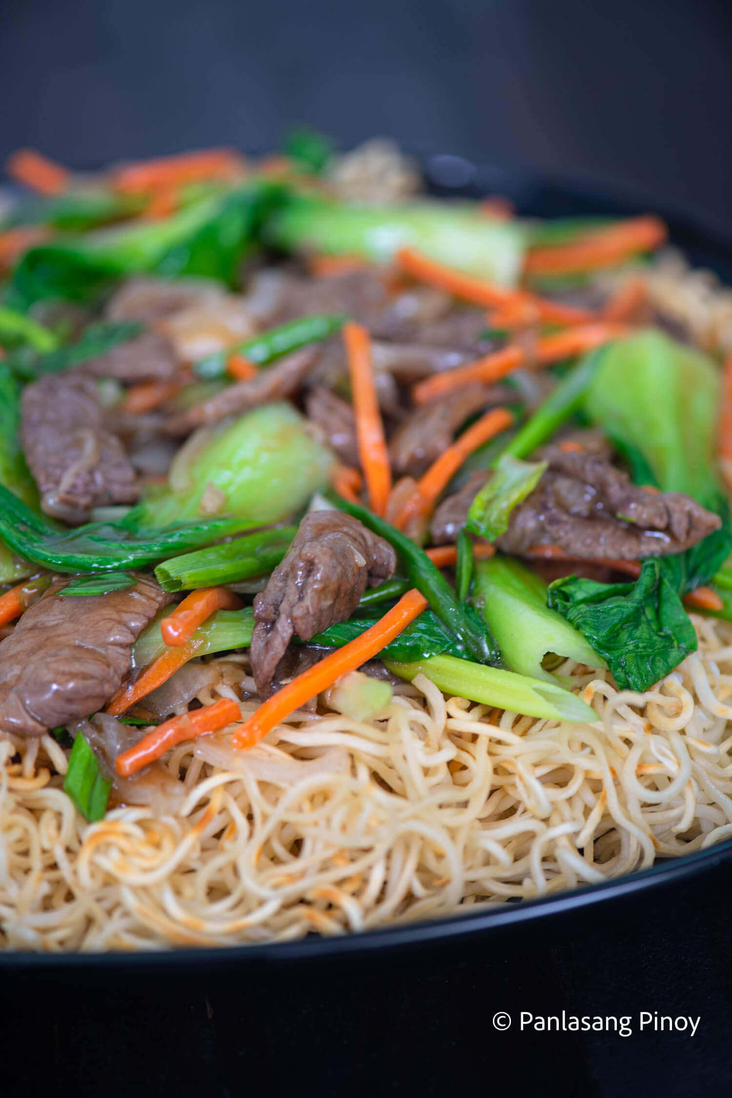 Pan Fried Noodles With Beef And Veggies Panlasang Pinoy