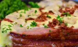 Cheesy Ham Steak With Bacon and Mushrooms