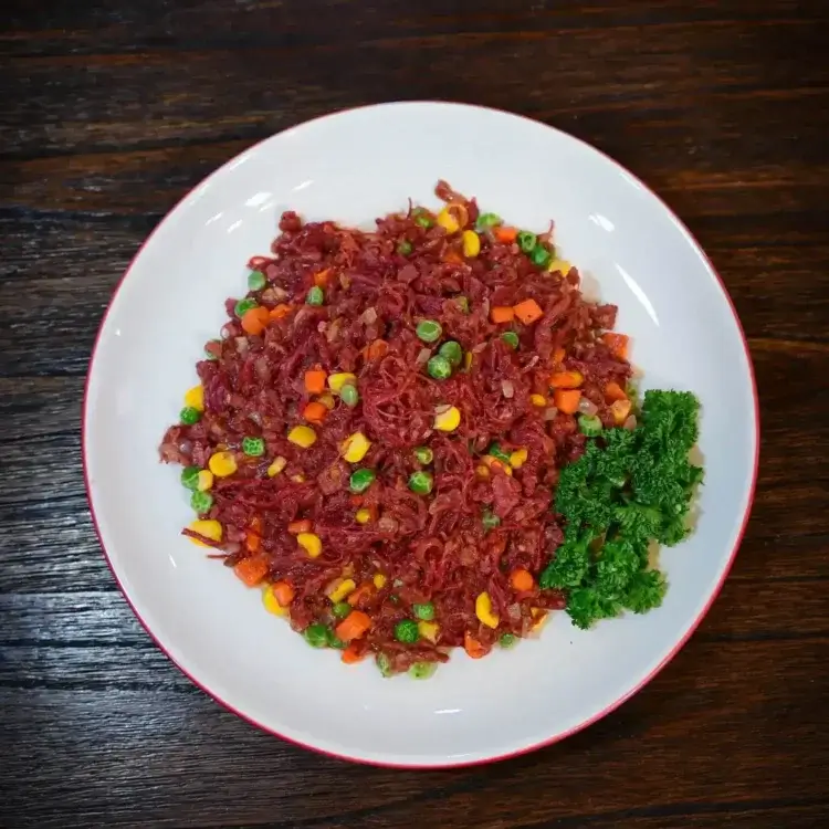 ginisang corned beef with vegetables