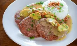 Pinoy Buger Steak With Gravy