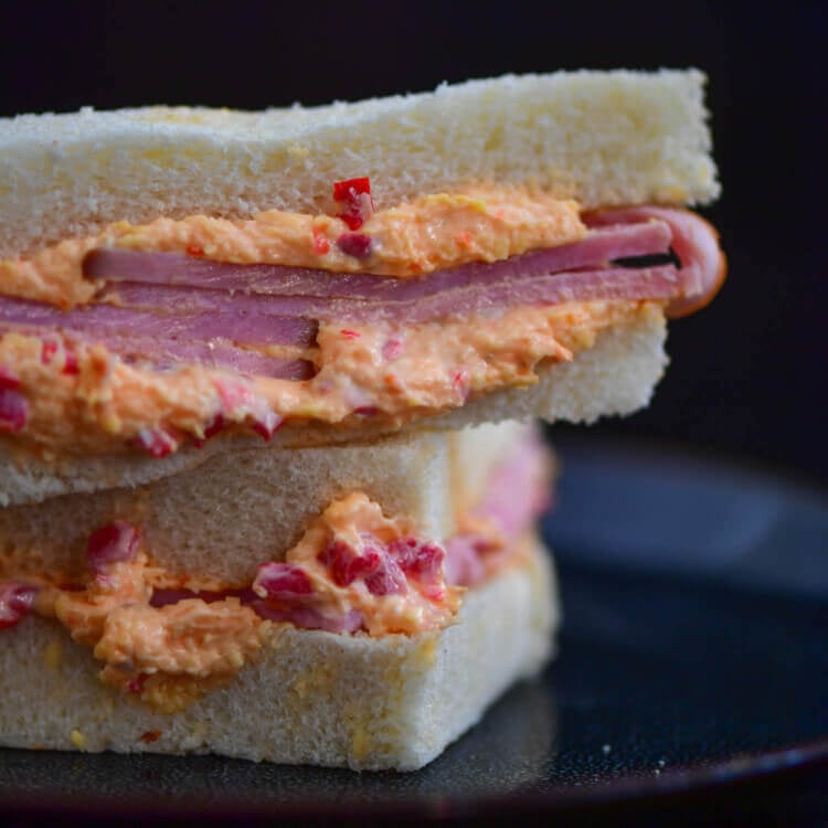 Pimiento cheese sandwich recipe