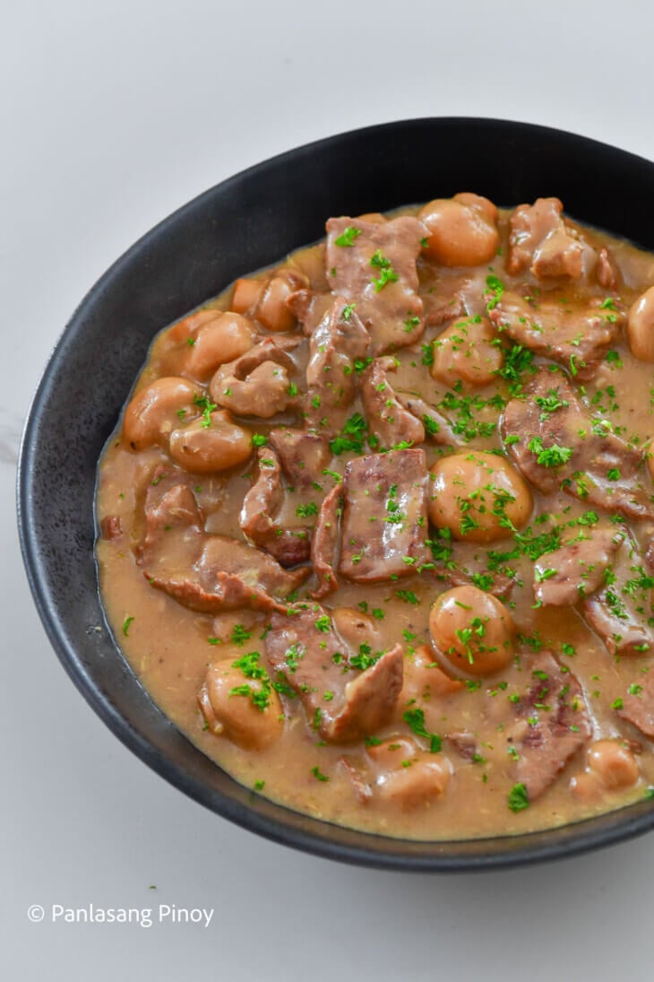 Creamy Beef with Mushroom - Panlasang Pinoy
