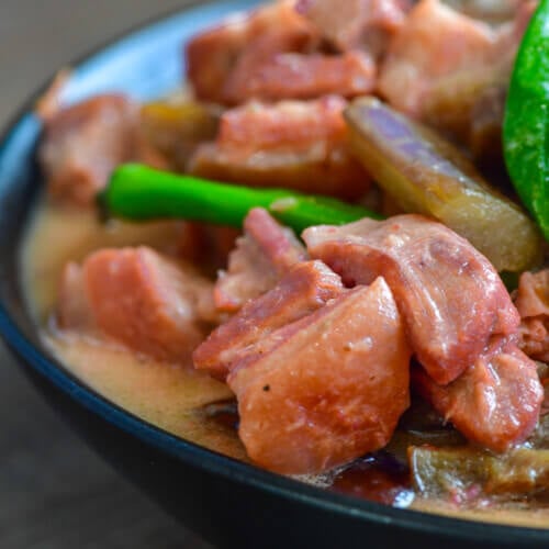 Pork Binagoongan sa Gata - Panlasang Pinoy