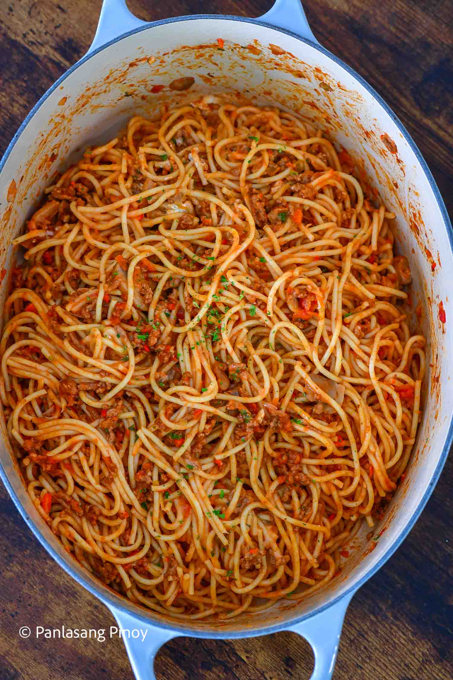 One Pot Spaghetti - Panlasang Pinoy - chefnona.com