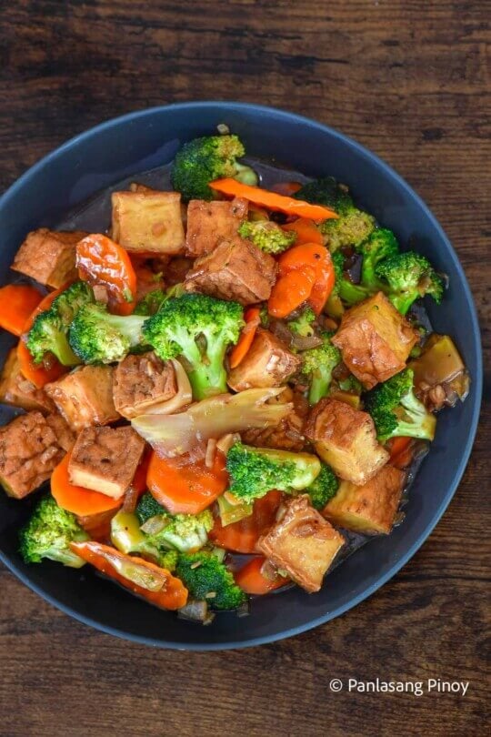 Tofu and Broccoli stir fry