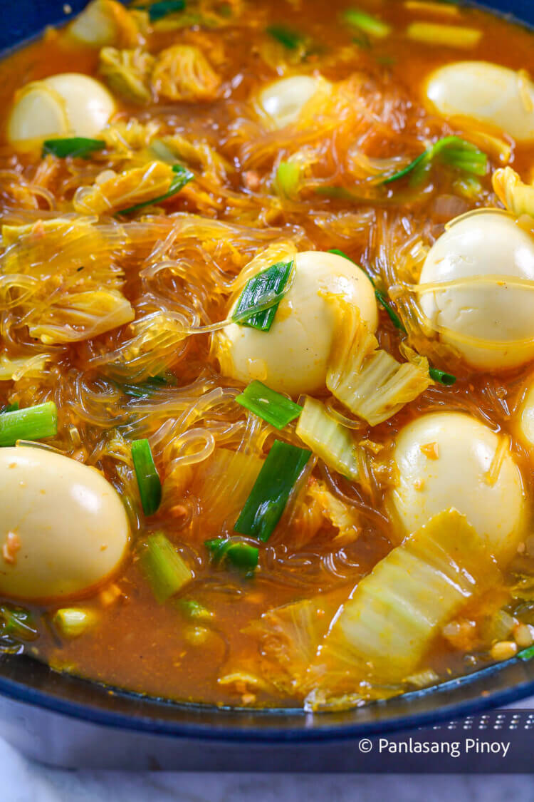 Pidayus Sotanghon And Egg Noodle Soup - Panlasang Pinoy