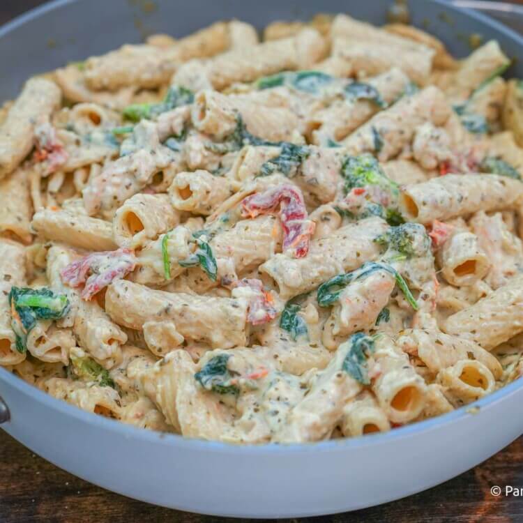 Pesto pasta with chicken