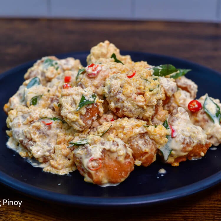 Chicken with salted egg glaze