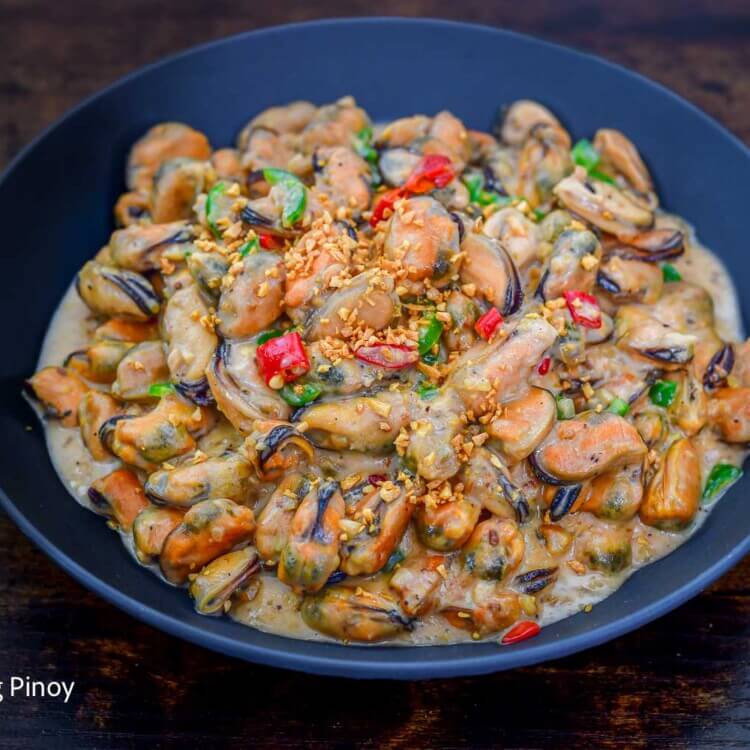 Mussels in coconut milk