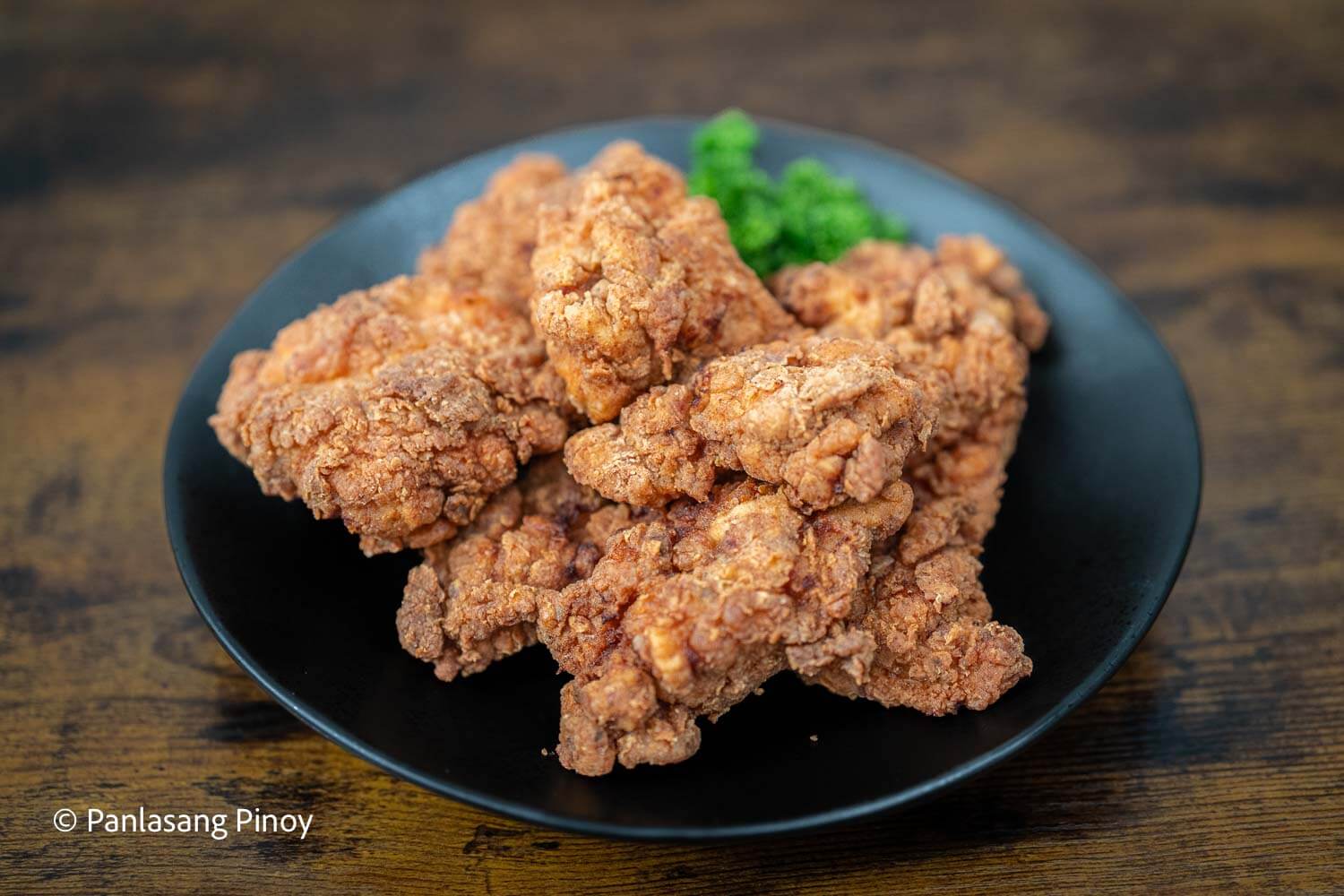 Crispy chicken on a plate