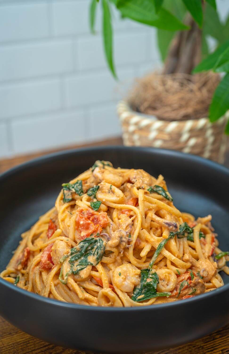 how to cook seafood pasta