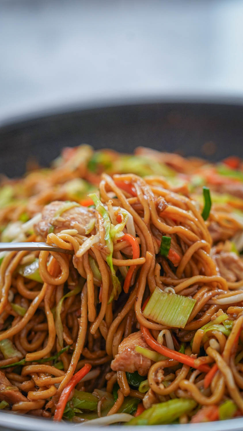 Chow mein with chicken recipe