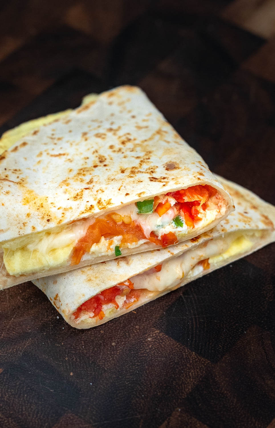 breakfast quesadilla with tomatoes