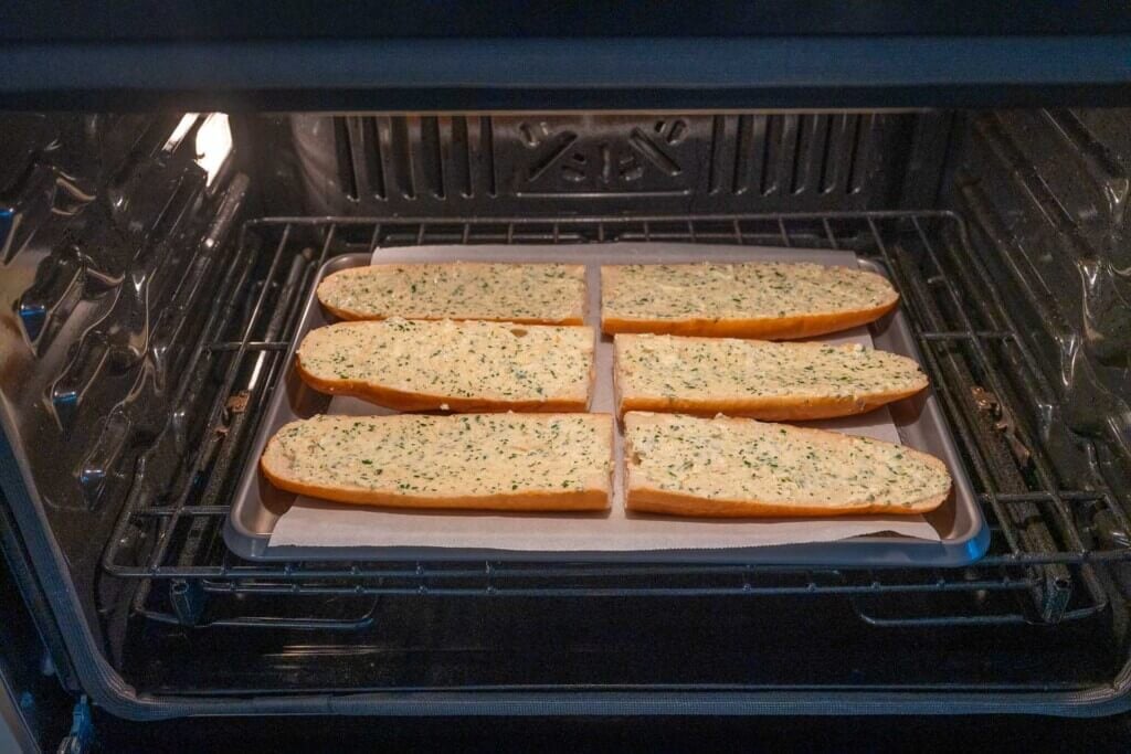 garlic bread recipe step 3-1