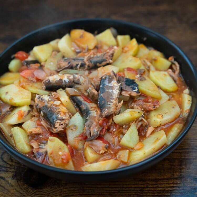 ginisang sayote at sardinas