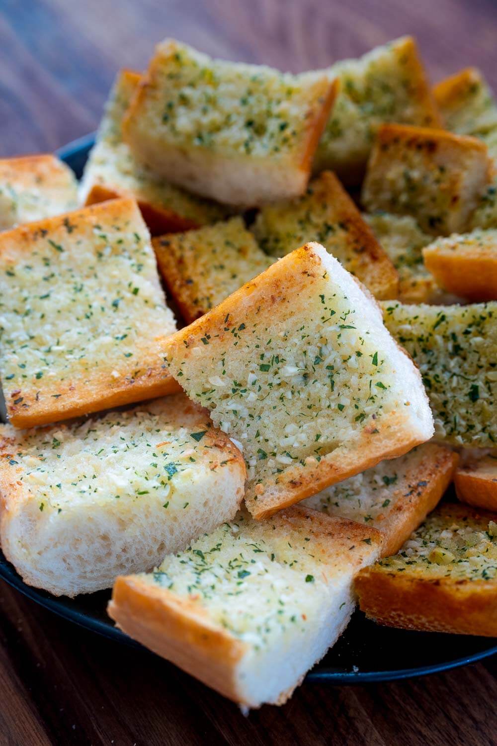 how to make garlic bread