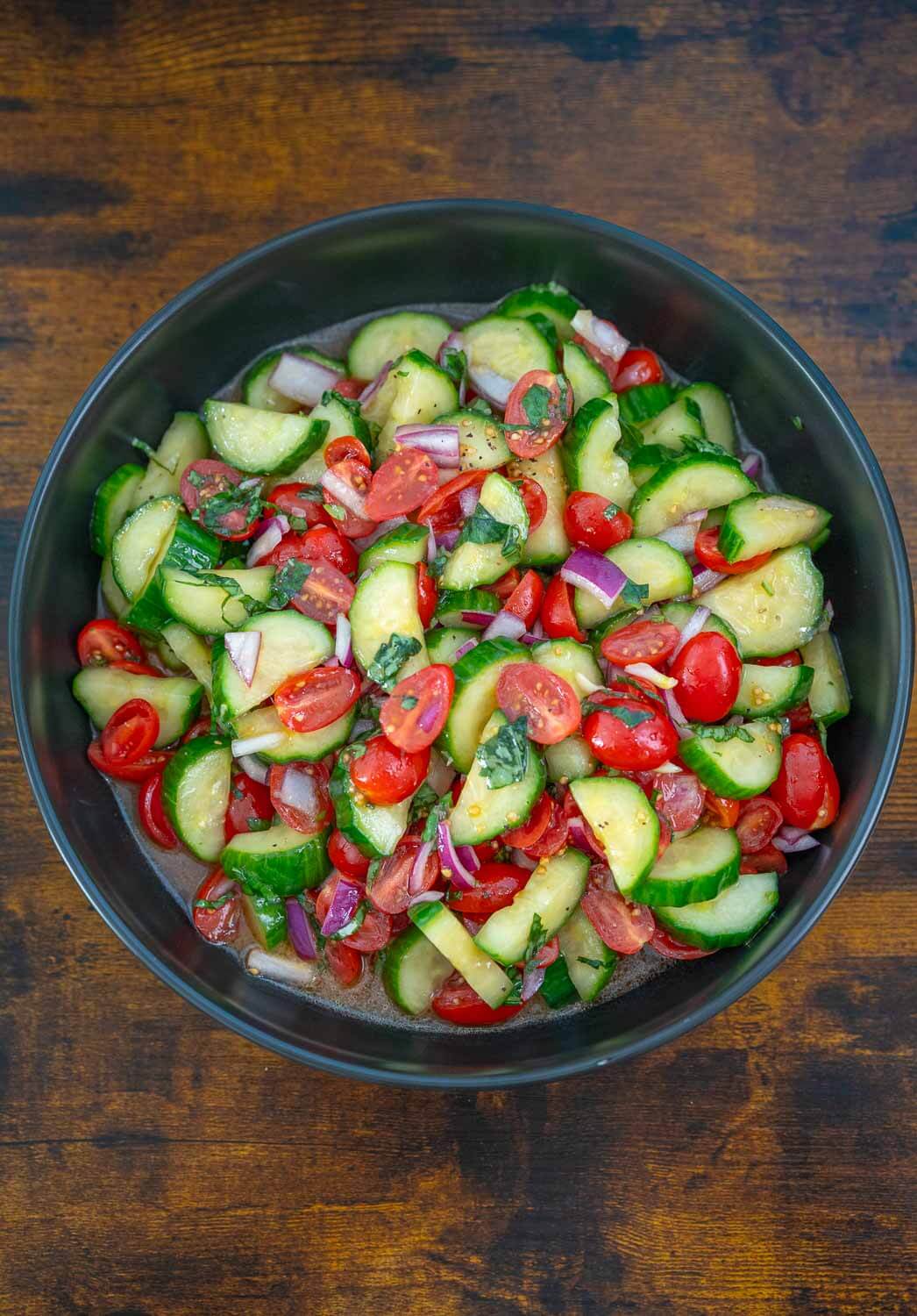 Cucumber salad with tomato