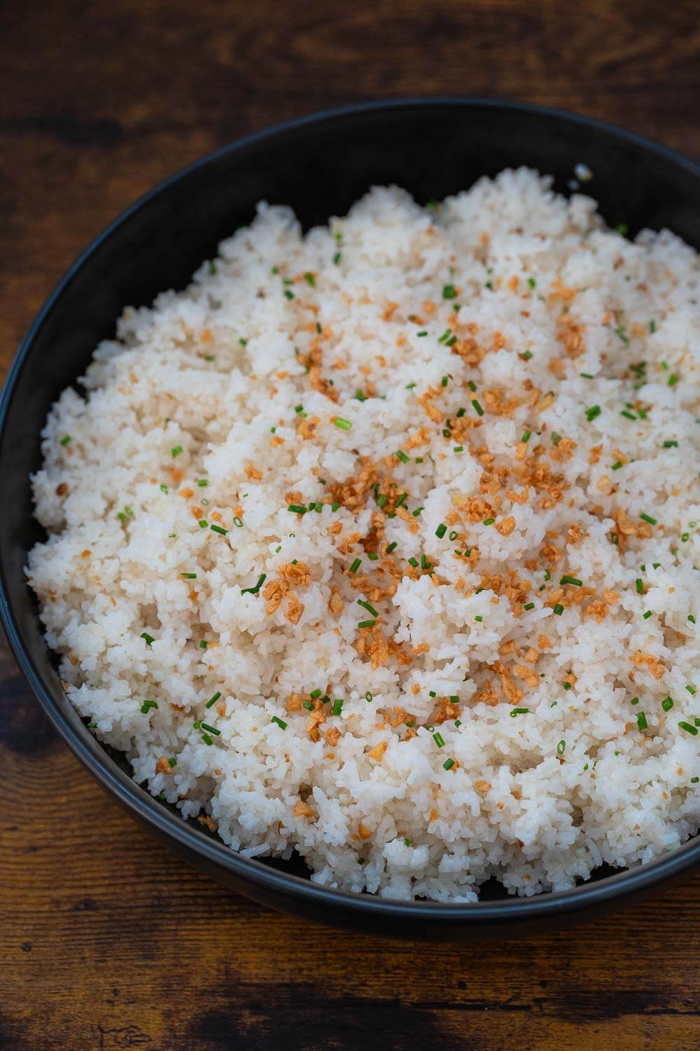 garlic fried rice with chives