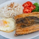 Bangus Sinangag at Itlog
