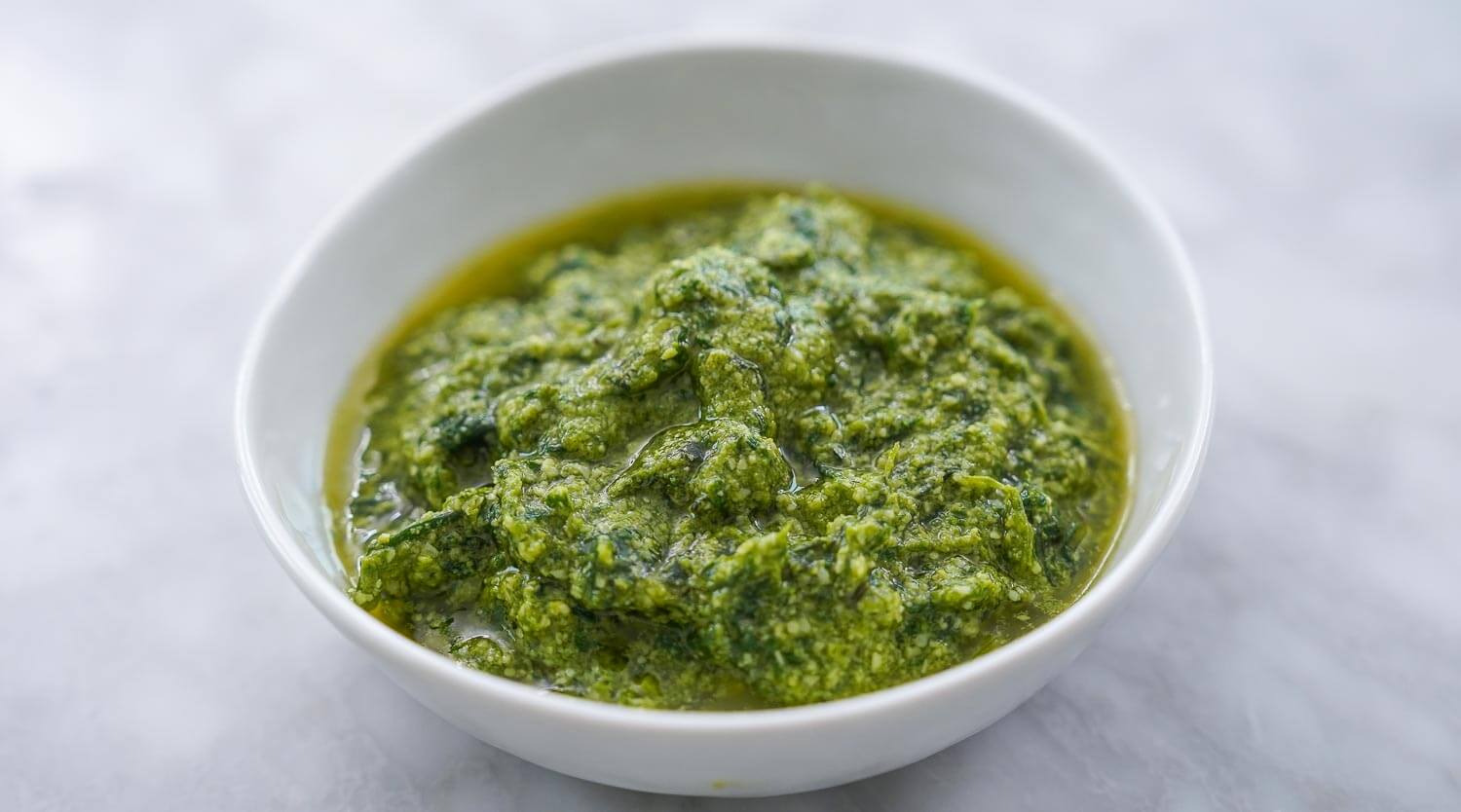 Basil pesto