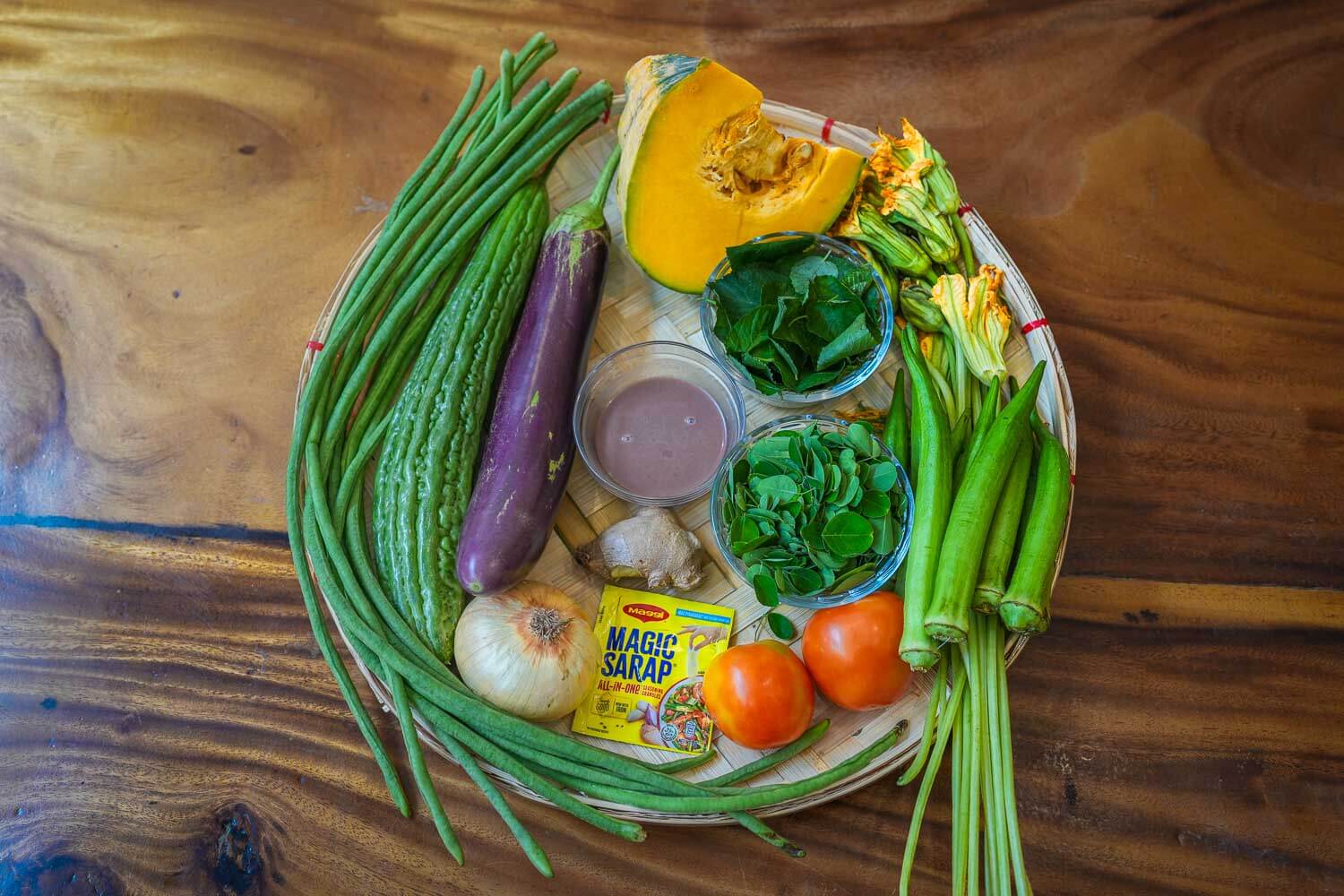 Dinengdeng ingredients